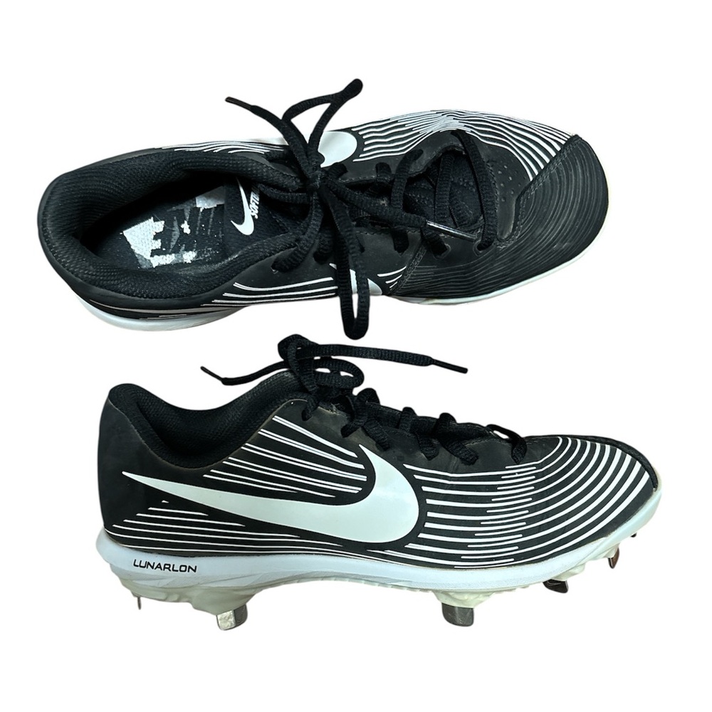 Nike Softball Cleats Girls Size: 6.5